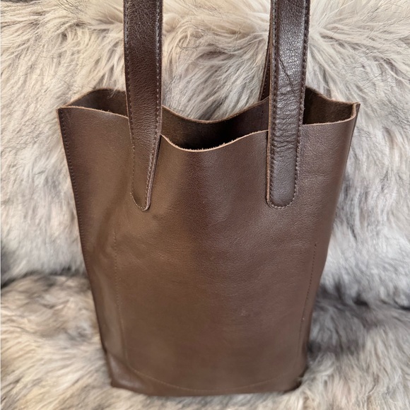 Kiko Handbags - Kiko Sophisticated Dark Brown Leather Tote